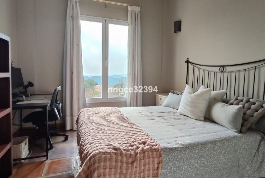 R5106952-Villa-For-Sale-Istan-Detached-3-Beds-155-Built-14