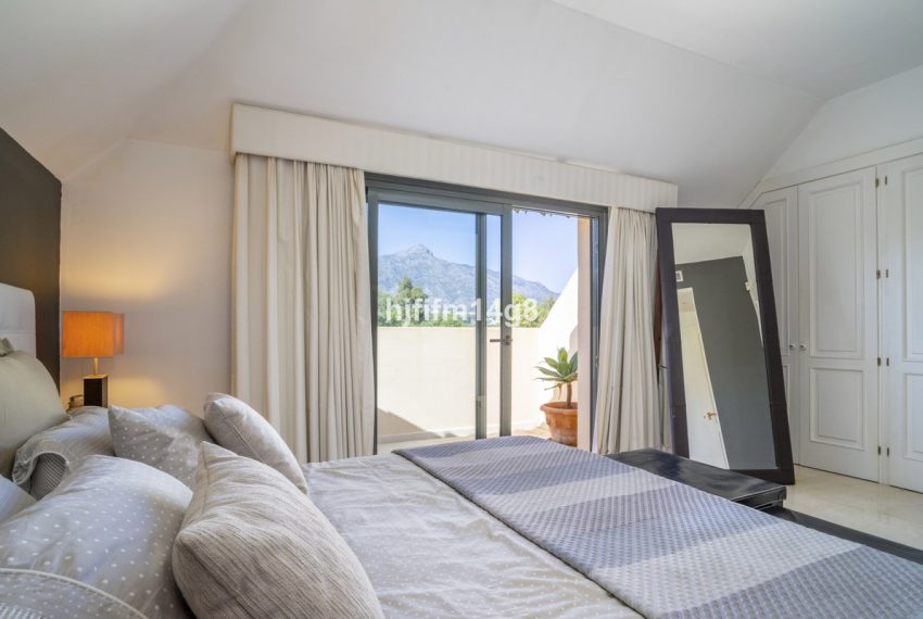 R5107045-Apartment-For-Sale-Nueva-Andalucia-Penthouse-Duplex-2-Beds-238-Built-10