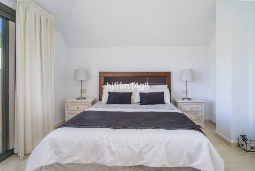 R5107045-Apartment-For-Sale-Nueva-Andalucia-Penthouse-Duplex-2-Beds-238-Built-14