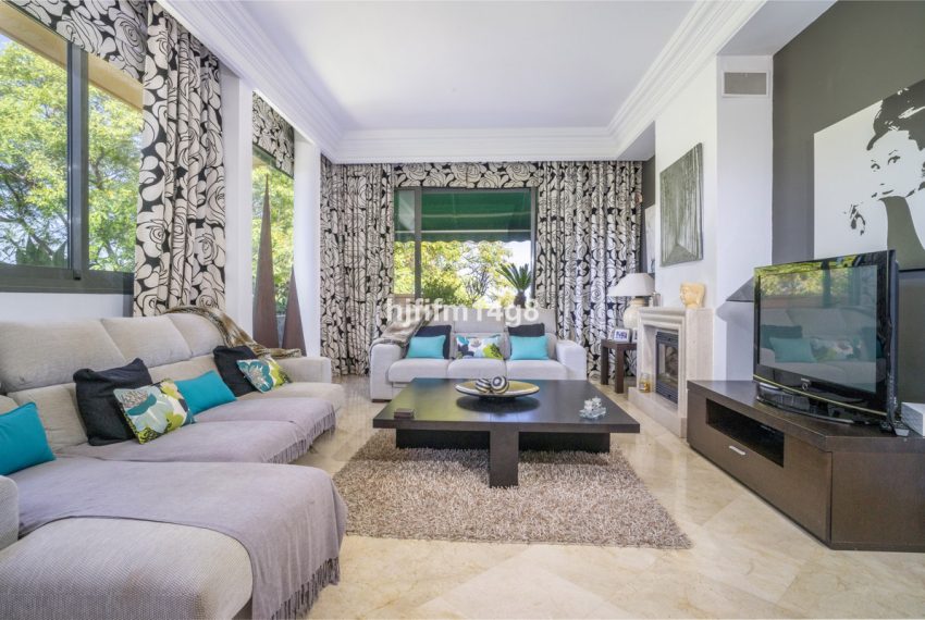 R5107045-Apartment-For-Sale-Nueva-Andalucia-Penthouse-Duplex-2-Beds-238-Built-4