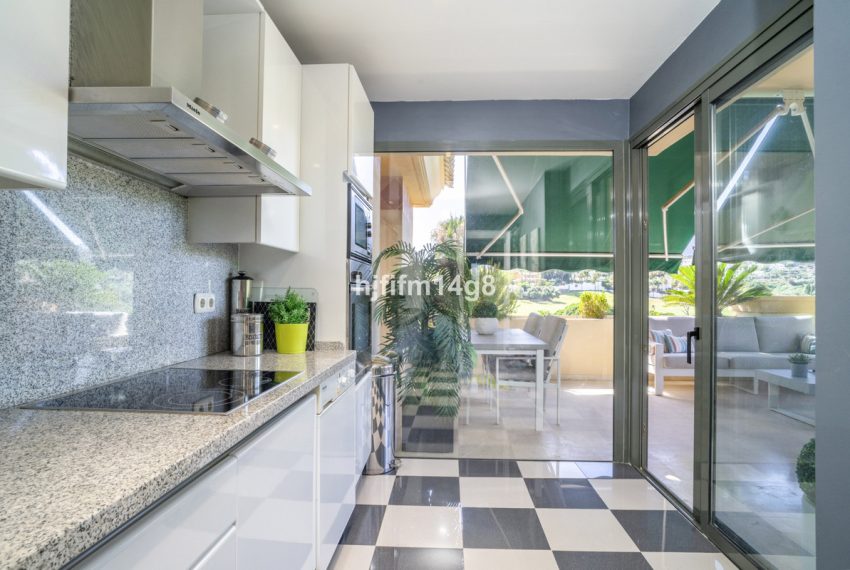 R5107045-Apartment-For-Sale-Nueva-Andalucia-Penthouse-Duplex-2-Beds-238-Built-8