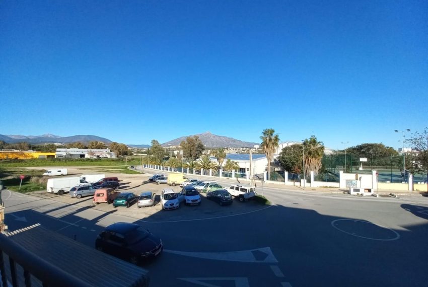 R5107402-Villa-For-Sale-San-Pedro-de-Alcantara-Semi-Detached-5-Beds-404-Built-1