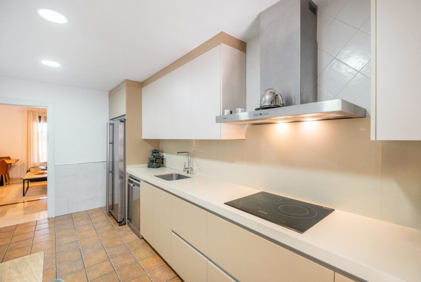 R5108920-Townhouse-For-Sale-Nagueles-Terraced-3-Beds-235-Built-4