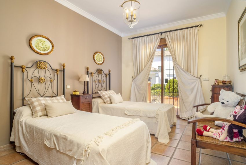 R5109133-Villa-For-Sale-Guadalmina-Alta-Detached-6-Beds-463-Built-15