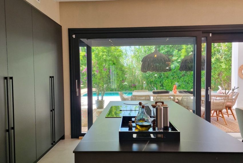 R5109376-Villa-For-Sale-Marbella-Detached-5-Beds-552-Built-10