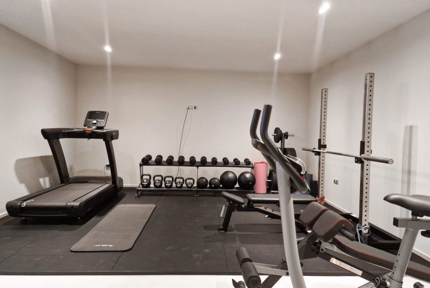 R5109376-Villa-For-Sale-Marbella-Detached-5-Beds-552-Built-18