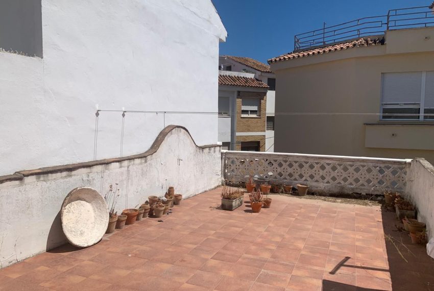 R5109859-Villa-For-Sale-Estepona-Semi-Detached-3-Beds-132-Built-5
