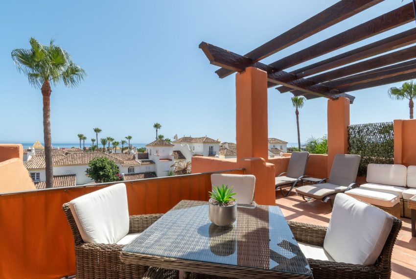 R5110213-Apartment-For-Sale-New-Golden-Mile-Penthouse-1-Beds-73-Built-1