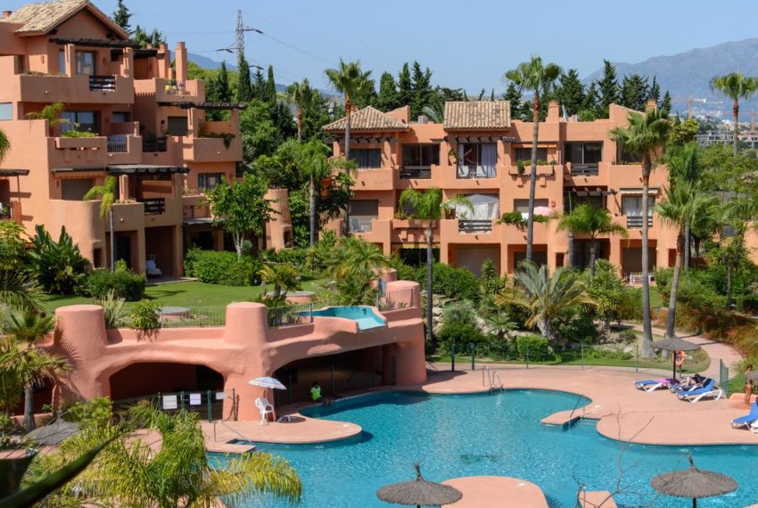 R5110213-Apartment-For-Sale-New-Golden-Mile-Penthouse-1-Beds-73-Built-18