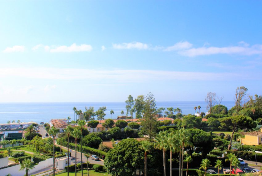 R5110528-Apartment-For-Sale-Guadalmina-Baja-Penthouse-2-Beds-211-Built