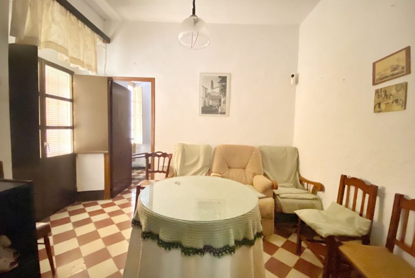 R5110603-Villa-For-Sale-Marbella-Semi-Detached-6-Beds-267-Built-13