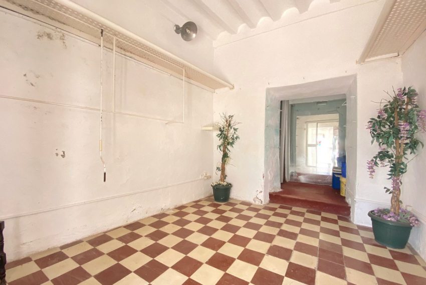 R5110603-Villa-For-Sale-Marbella-Semi-Detached-6-Beds-267-Built-17