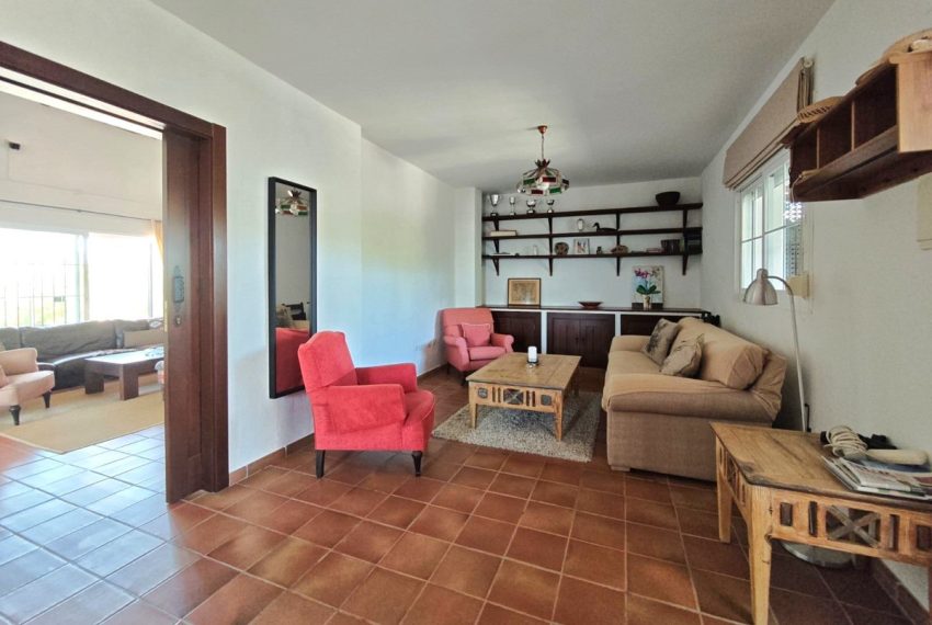 R5110627-Villa-For-Sale-Estepona-Detached-4-Beds-274-Built-12