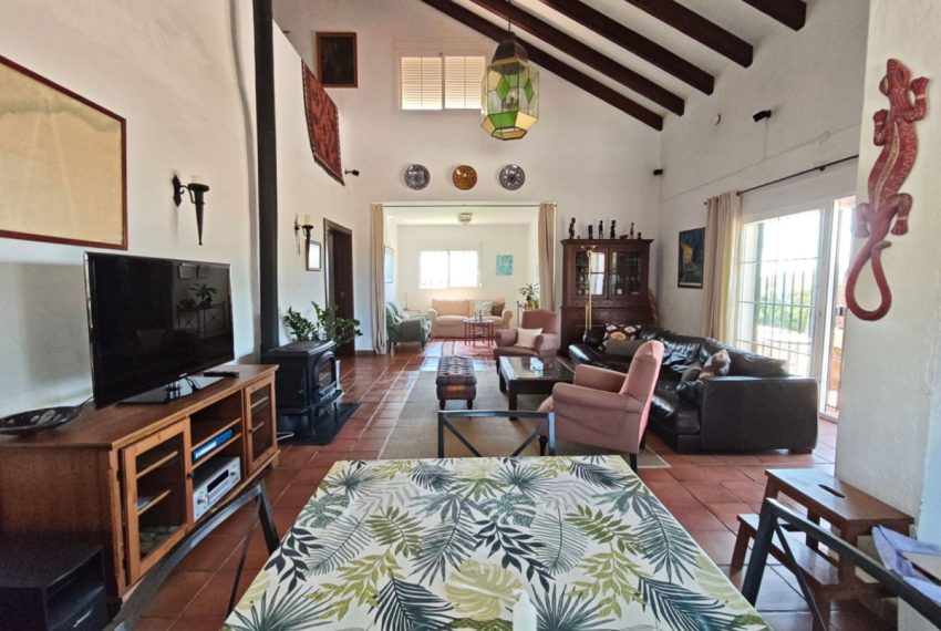 R5110627-Villa-For-Sale-Estepona-Detached-4-Beds-274-Built-19