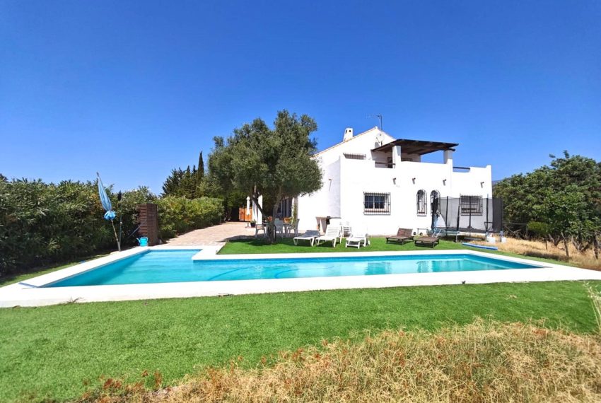 R5110627-Villa-For-Sale-Estepona-Detached-4-Beds-274-Built-6