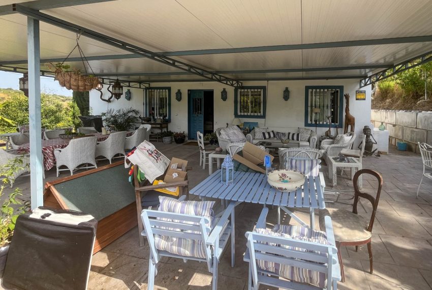 R5110768-Villa-For-Sale-Guaro-Finca-4-Beds-120-Built-13