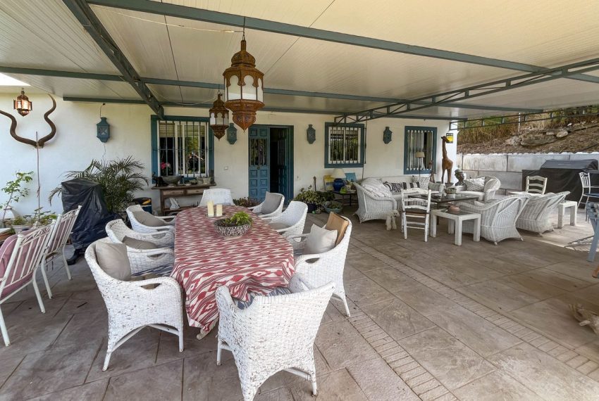 R5110768-Villa-For-Sale-Guaro-Finca-4-Beds-120-Built-14