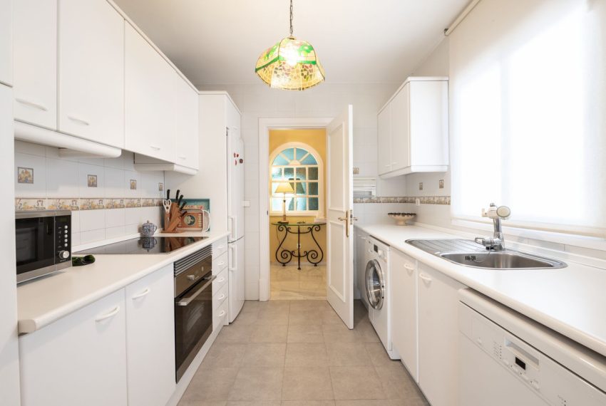 R5110795-Apartment-For-Sale-Marbella-Middle-Floor-4-Beds-152-Built-9