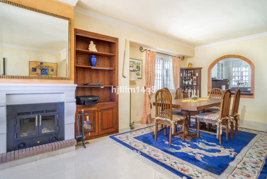 R5110927-Townhouse-For-Sale-Nueva-Andalucia-Terraced-3-Beds-154-Built-7