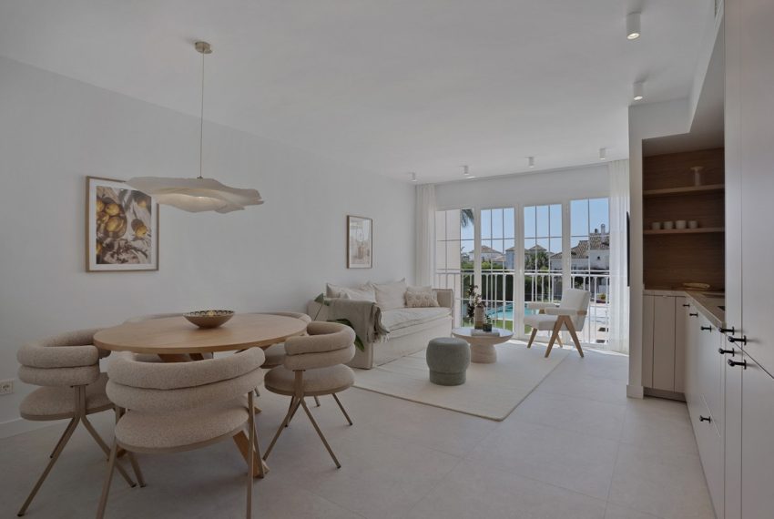 R5111020-Apartment-For-Sale-Nueva-Andalucia-Penthouse-Duplex-3-Beds-124-Built