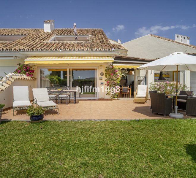 R5111875-Image 1-Terraced - 3 Beds - 160 Built