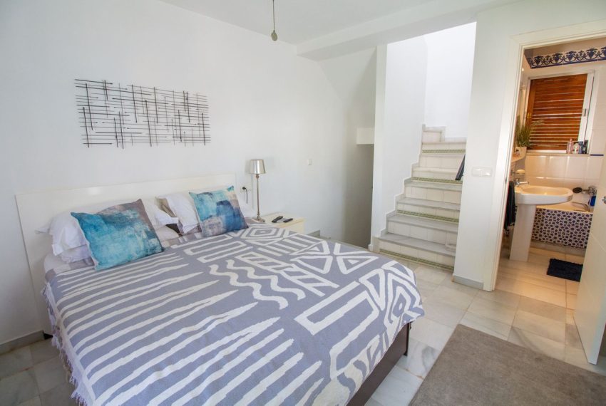 R5112367-Townhouse-For-Sale-Nueva-Andalucia-Semi-Detached-1-Beds-65-Built-15