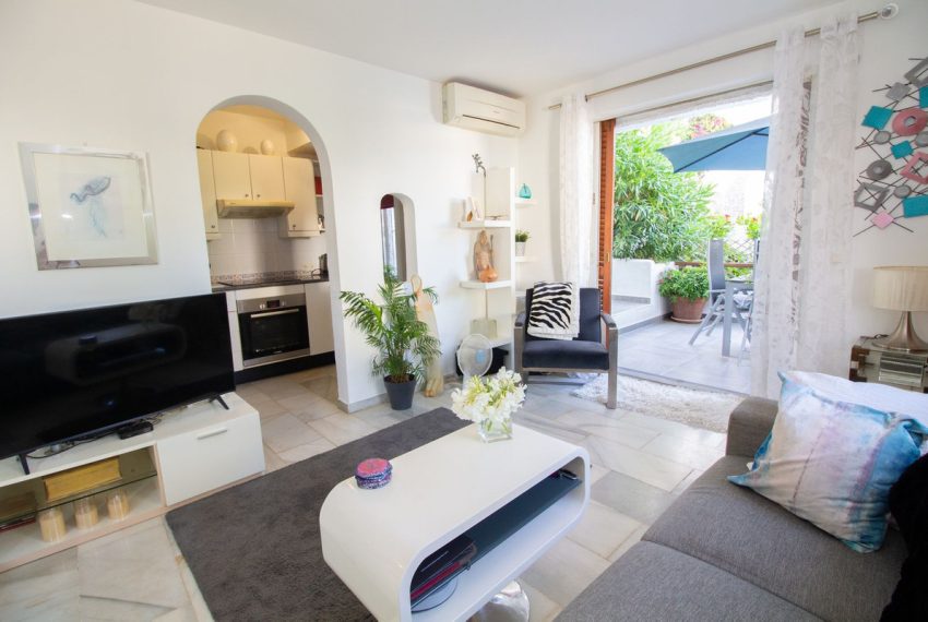 R5112367-Townhouse-For-Sale-Nueva-Andalucia-Semi-Detached-1-Beds-65-Built-2