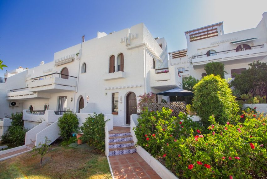 R5112367-Townhouse-For-Sale-Nueva-Andalucia-Semi-Detached-1-Beds-65-Built-6