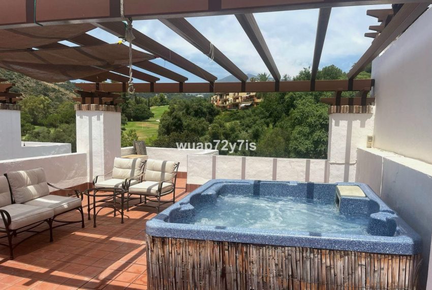 R5112484-Apartment-For-Sale-Benahavis-Penthouse-2-Beds-84-Built-1
