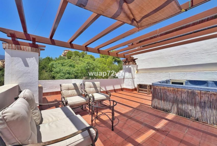 R5112484-Apartment-For-Sale-Benahavis-Penthouse-2-Beds-84-Built