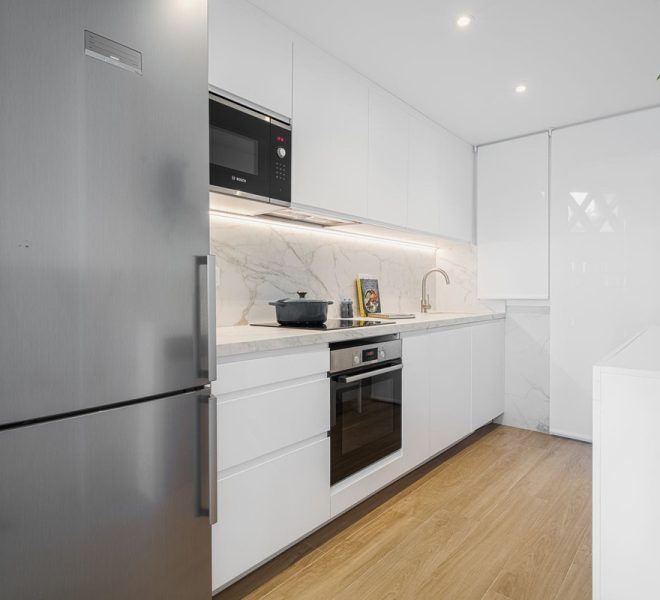 R5112610-Image 1-Penthouse - 3 Beds - 103 Built