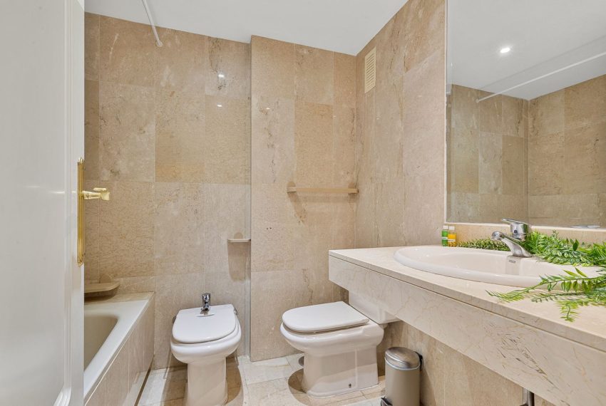 R5112667-Apartment-For-Sale-Nueva-Andalucia-Middle-Floor-2-Beds-106-Built-13
