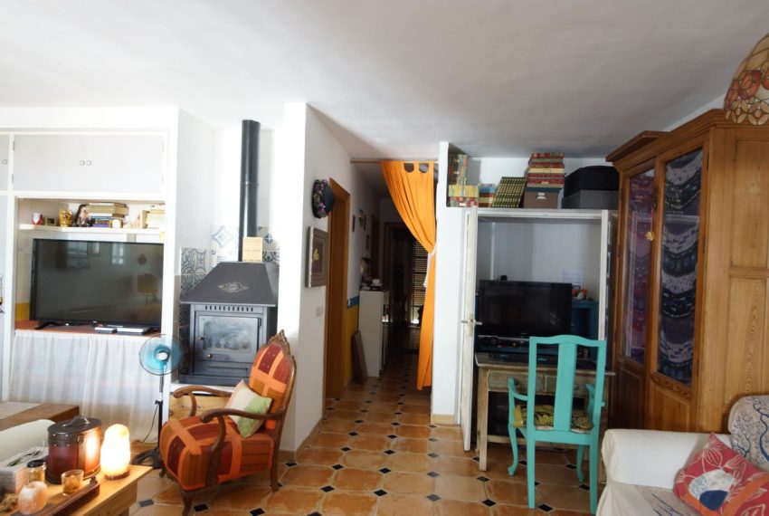 R5113708-Townhouse-For-Sale-Nueva-Andalucia-Terraced-2-Beds-93-Built-9