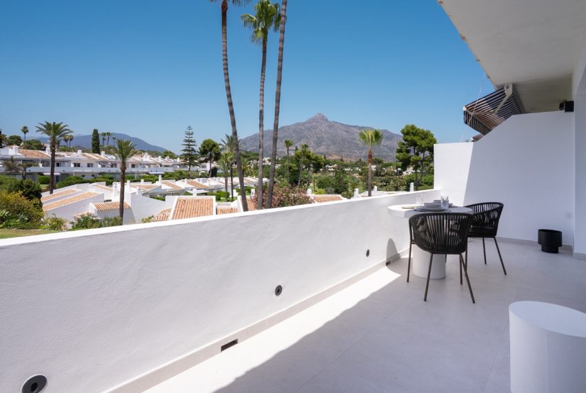 R5113885-Apartment-For-Sale-Nueva-Andalucia-Penthouse-Duplex-2-Beds-117-Built-14