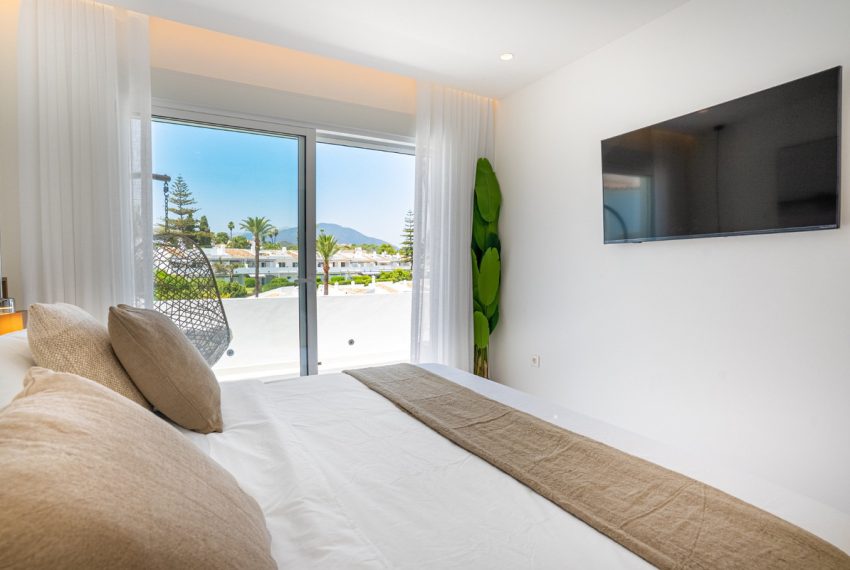 R5113885-Apartment-For-Sale-Nueva-Andalucia-Penthouse-Duplex-2-Beds-117-Built-18