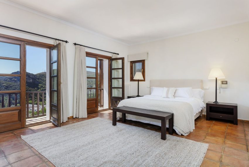 R5114272-Villa-For-Sale-Benahavis-Detached-4-Beds-478-Built-10