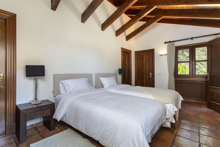 R5114272-Villa-For-Sale-Benahavis-Detached-4-Beds-478-Built-14