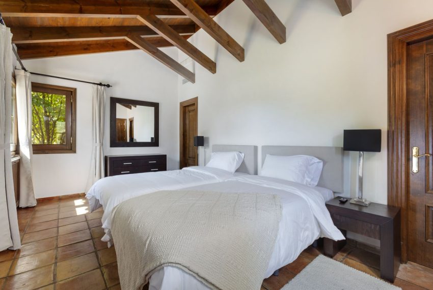 R5114272-Villa-For-Sale-Benahavis-Detached-4-Beds-478-Built-16