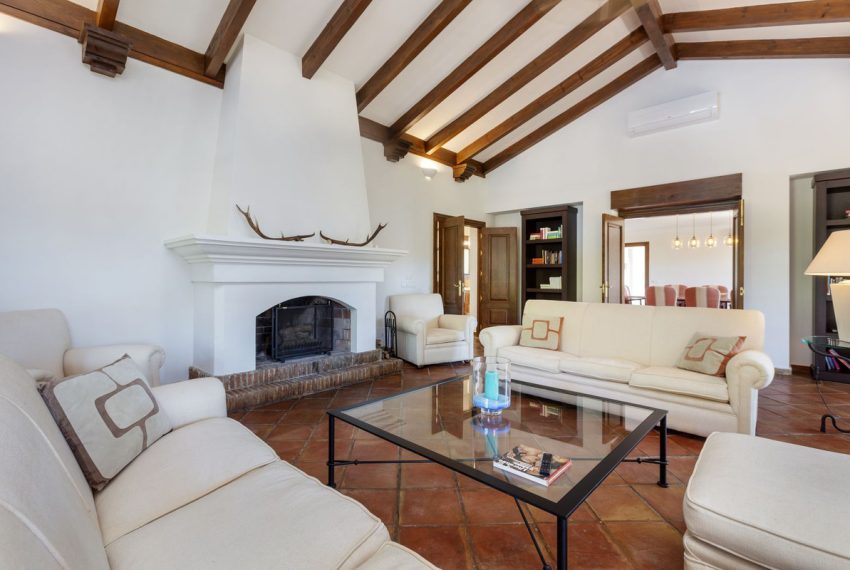 R5114272-Villa-For-Sale-Benahavis-Detached-4-Beds-478-Built-9