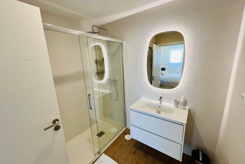 R5114509-Apartment-For-Sale-Estepona-Penthouse-3-Beds-111-Built-11