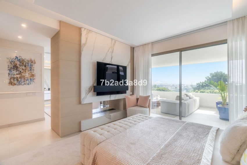 R5115577-Villa-For-Sale-Nueva-Andalucia-Detached-3-Beds-665-Built-12