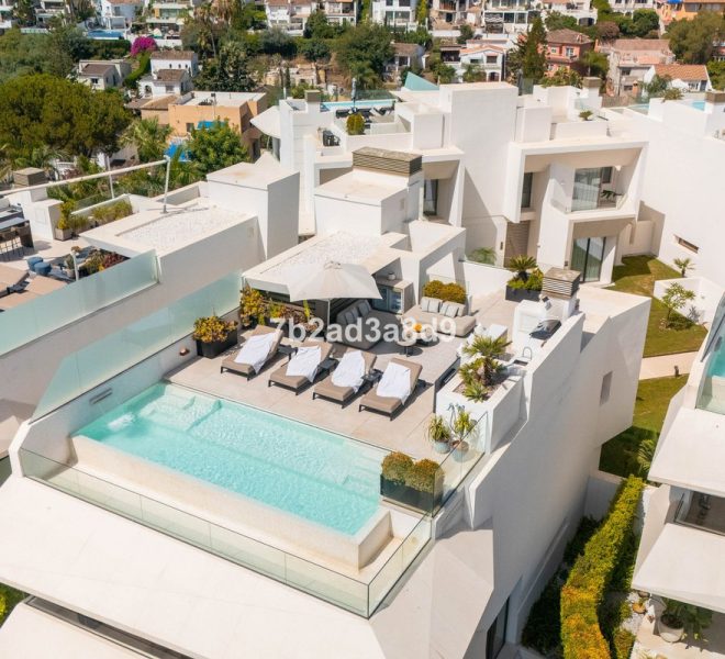 R5115577-Image 1-Detached - 3 Beds - 665 Built