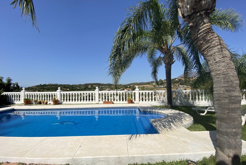 R5115616-Villa-For-Sale-Estepona-Finca-3-Beds-119-Built-17