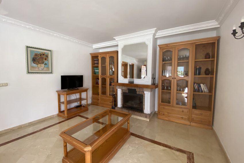 R5115616-Villa-For-Sale-Estepona-Finca-3-Beds-119-Built-6