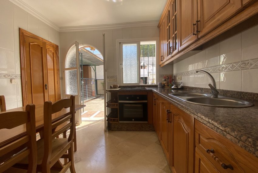 R5115616-Villa-For-Sale-Estepona-Finca-3-Beds-119-Built-7