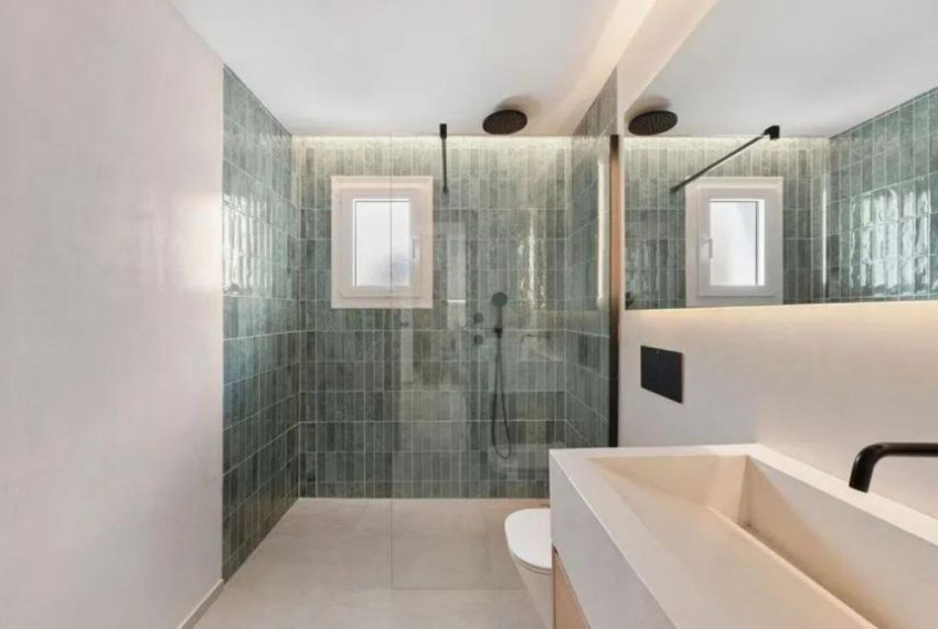 R5116408-Apartment-For-Sale-Aloha-Penthouse-Duplex-3-Beds-129-Built-5