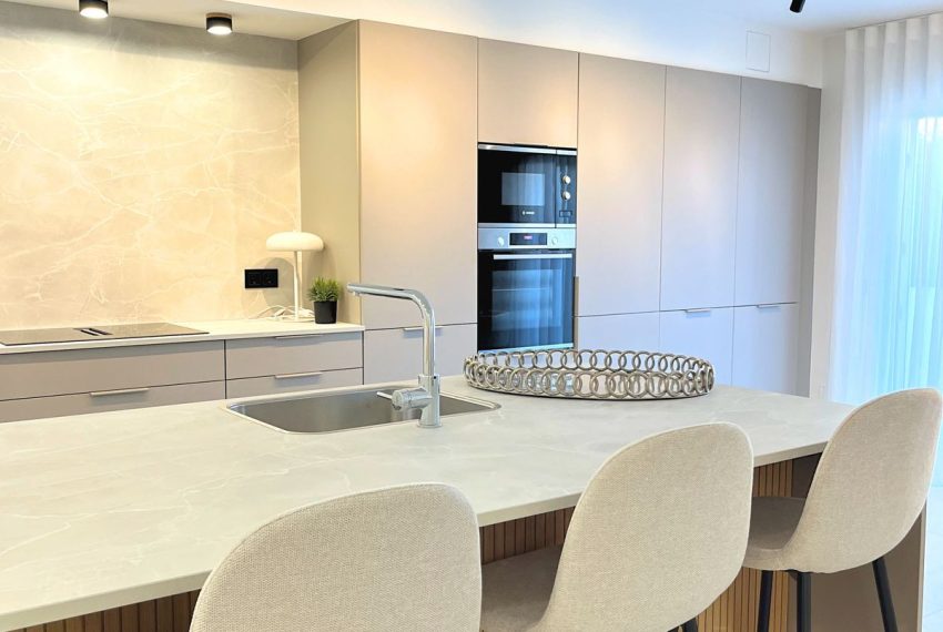R5116498-Apartment-For-Sale-Nueva-Andalucia-Ground-Floor-3-Beds-103-Built-10