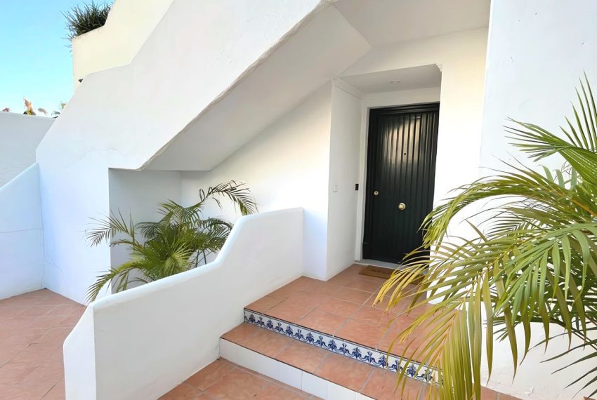 R5116498-Apartment-For-Sale-Nueva-Andalucia-Ground-Floor-3-Beds-103-Built-7