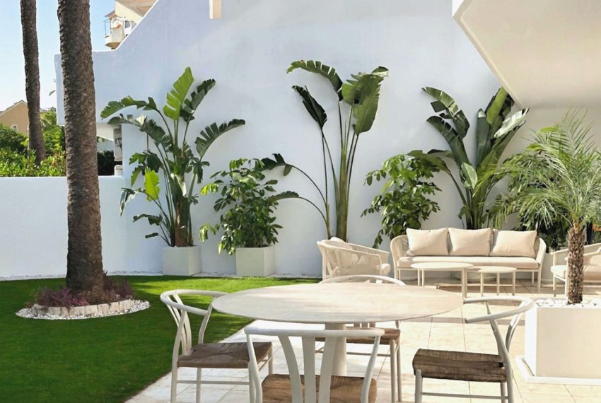 R5116498-Apartment-For-Sale-Nueva-Andalucia-Ground-Floor-3-Beds-103-Built