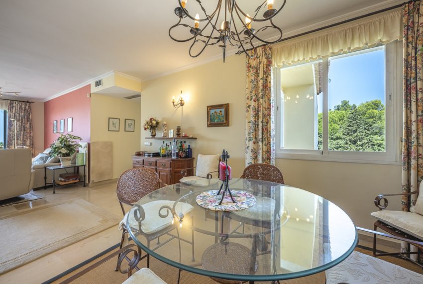 R5117206-Apartment-For-Sale-Nagueles-Penthouse-Duplex-2-Beds-127-Built-14